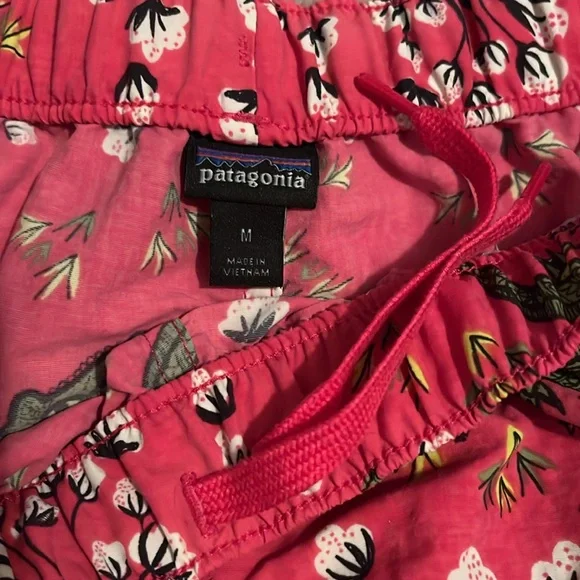 Patagonia shorts - Picture 5 of 7